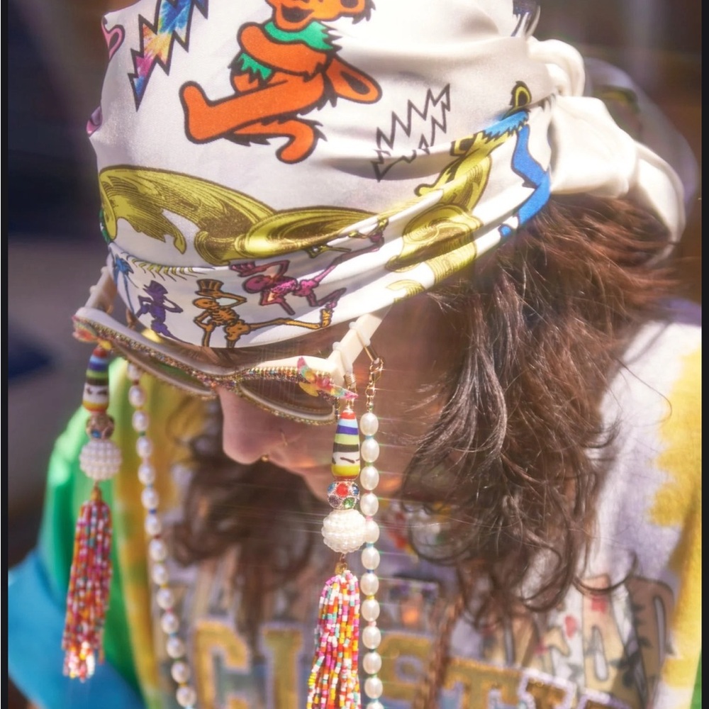 Meghan Fabulous Grateful Dead Fabulous Silk Scarf with box